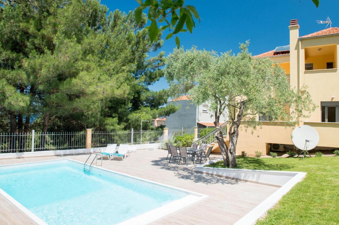 Louloudis Pool Villa Skala Rachoni  エクステリア 写真