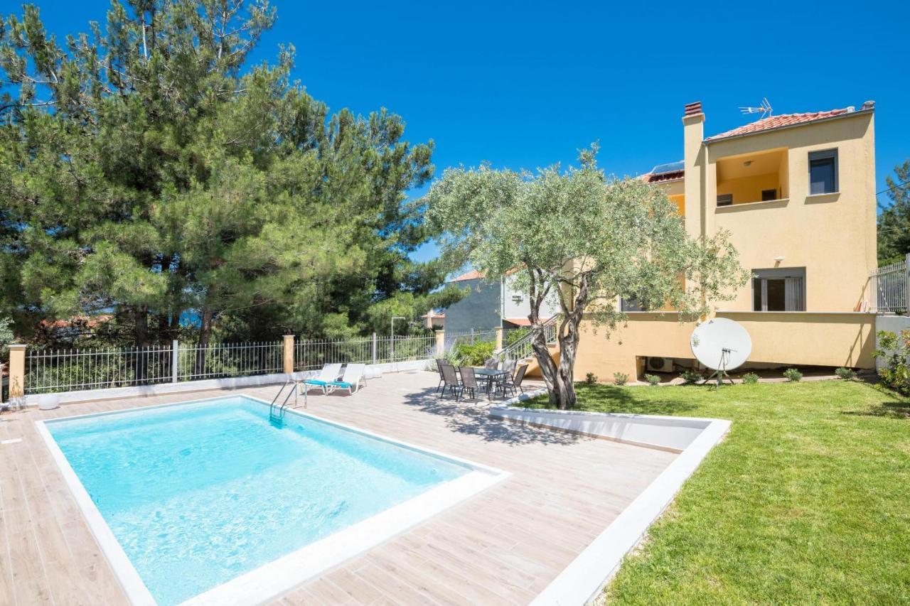 Louloudis Pool Villa Skala Rachoni  エクステリア 写真